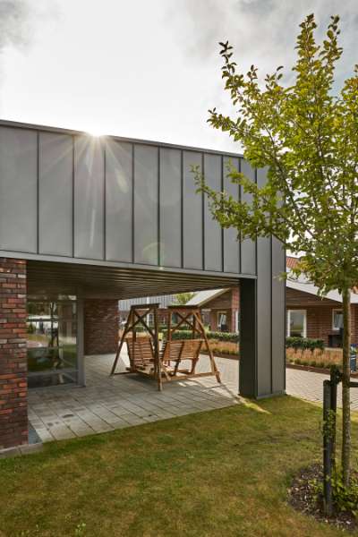 Materialer i smukt samspil, Engparken 1, 9500 Rørbæk